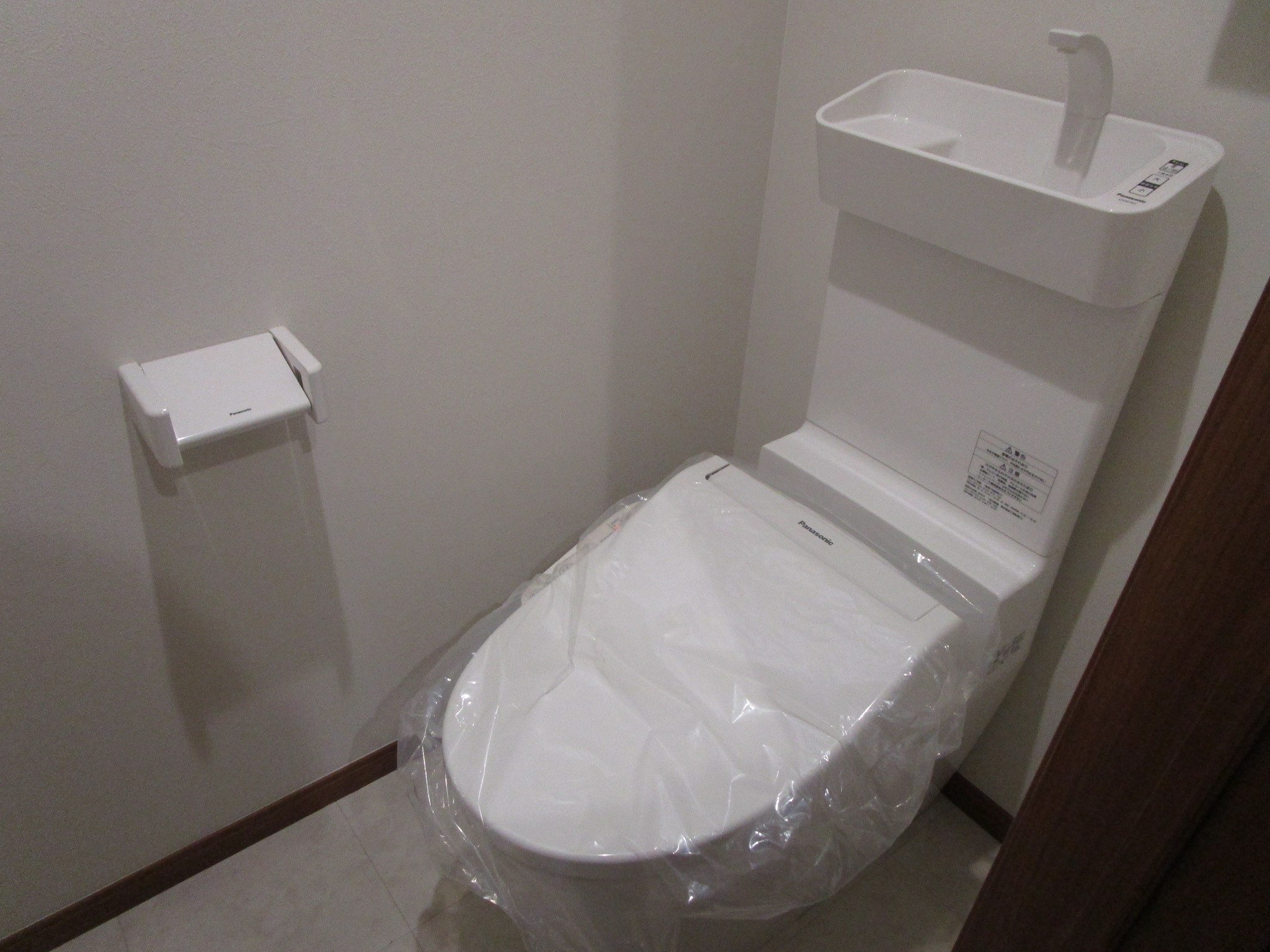 AUBEのトイレ写真