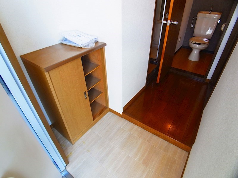 玄関　別部屋