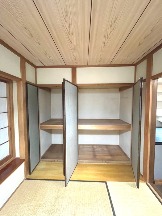 上馬1丁目戸建の内装写真