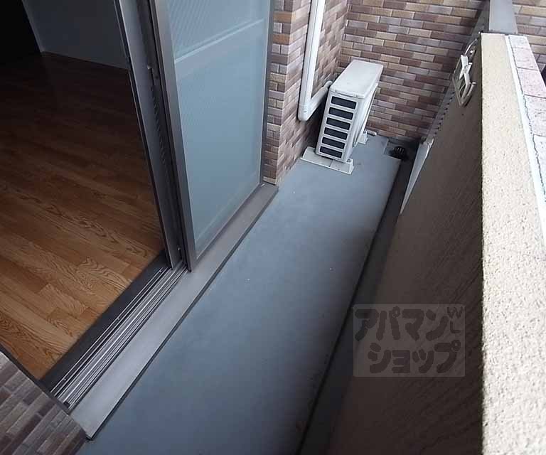 バルコニー　バルコニ