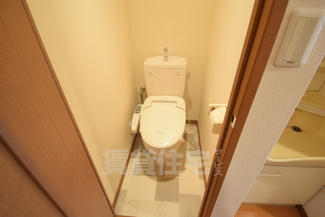 アヴェニール寺田町のトイレ写真