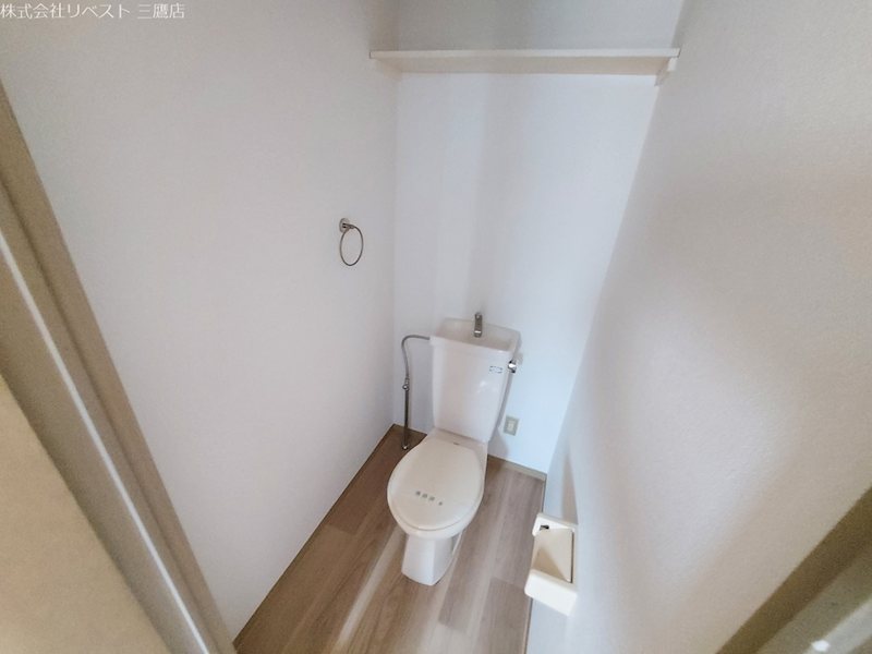 トイレ　トイレ※別部屋の写真です