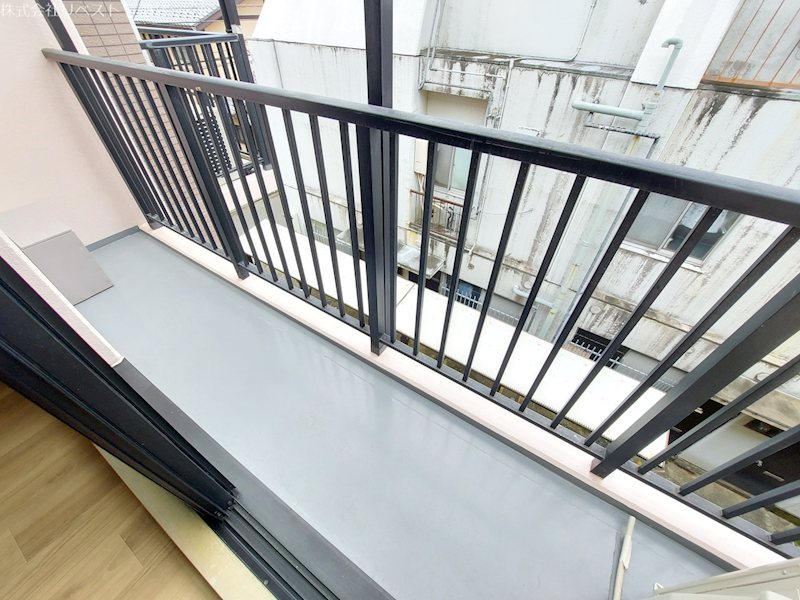 バルコニー　ベランダ※別部屋の写真です