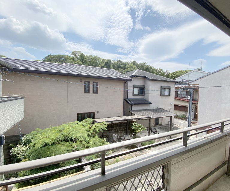 眺望　南向きバルコニーからの景色です。