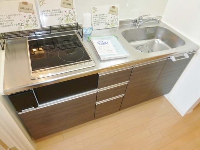 キッチン　２口IHコンロ付きのキッチン♪