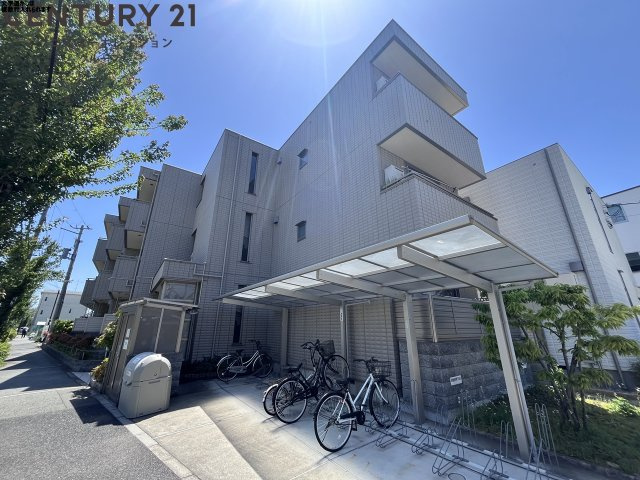 建物外観　オートロック付きで安心！宅配BOX付きで便利！