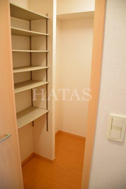 玄関　同物件別部屋のお写真です。※現況優先