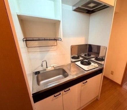 キッチン　※別部屋参考写真