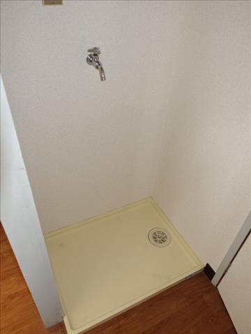 その他部屋・スペース　洗濯機置き場は室内にありますよ。