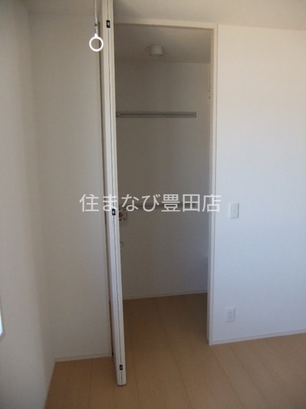 収納　同型別部屋写真