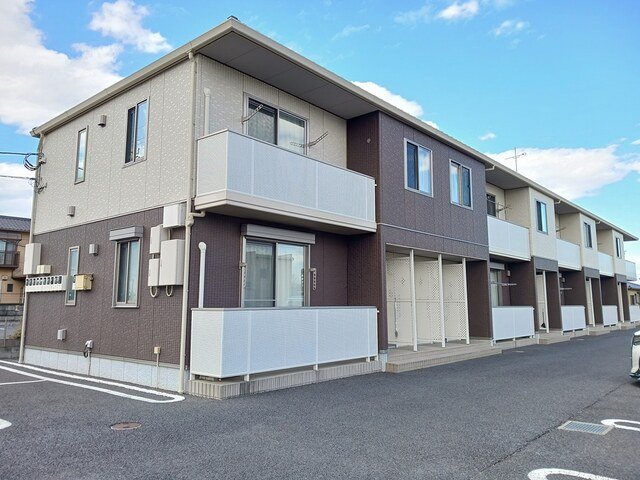 建物外観　落ち着いた雰囲気の外観です