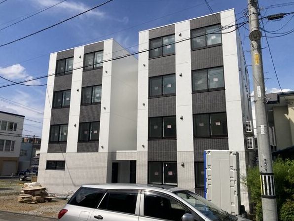 建物外観　☆南郷13丁目駅徒歩6分☆