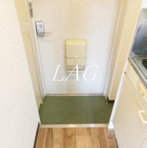 玄関　玄関です。