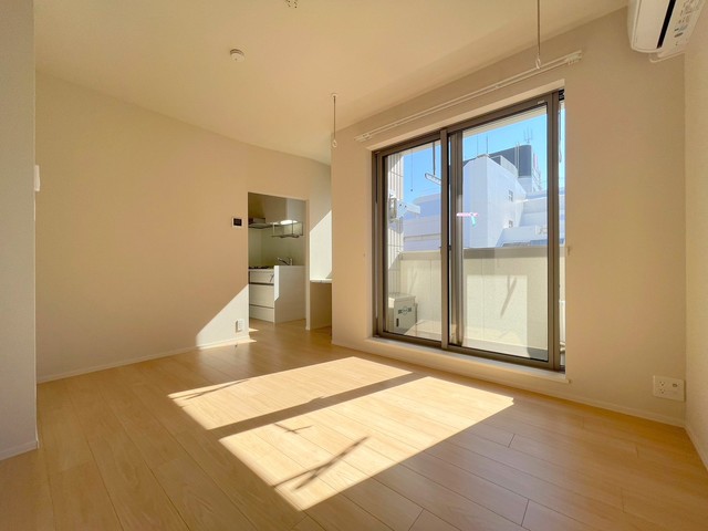 その他部屋・スペース　★明るいフローリングのお部屋です★