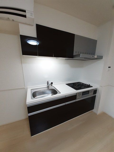 キッチン　☆調理も捗るシステムキッチン☆