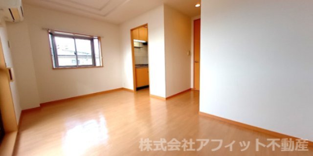 居室・リビング　LDK10帖
