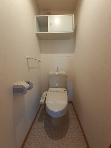 トイレ　シンプルで使いやすいトイレです