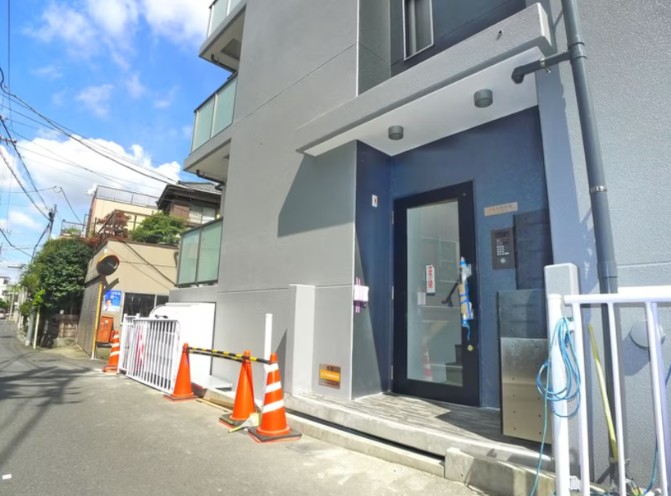 エントランス　☆エントランス☆
