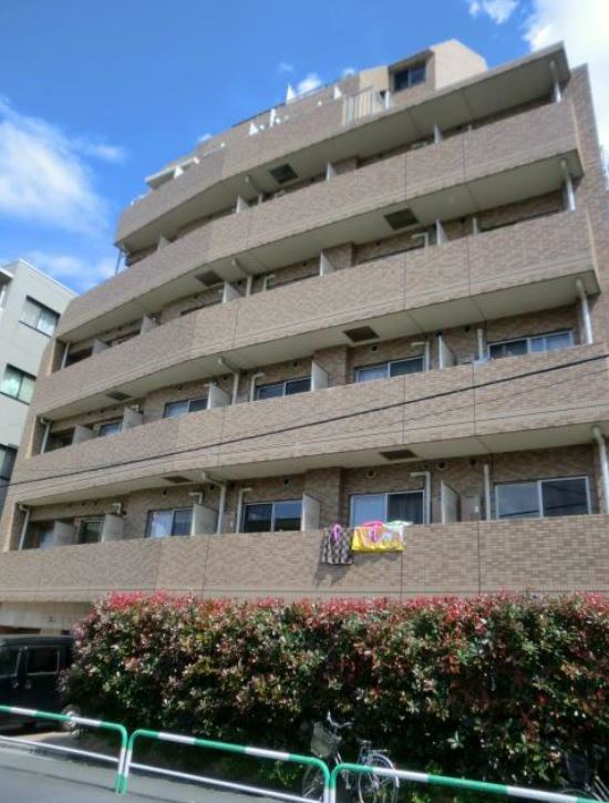 建物外観　スカイコートスパシエ池袋　豊島区上池袋4