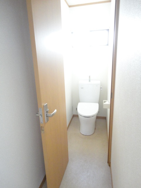ＪＲ東海道本線 草薙駅 徒歩7分 2階建 築59年のトイレ写真