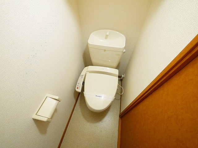 トイレ　トイレもきれいです