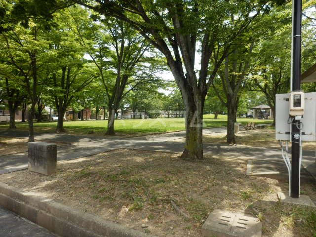 【豊橋市東脇のアパートの公園】