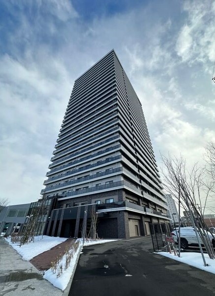 札幌市東区北五条東のマンションの建物外観