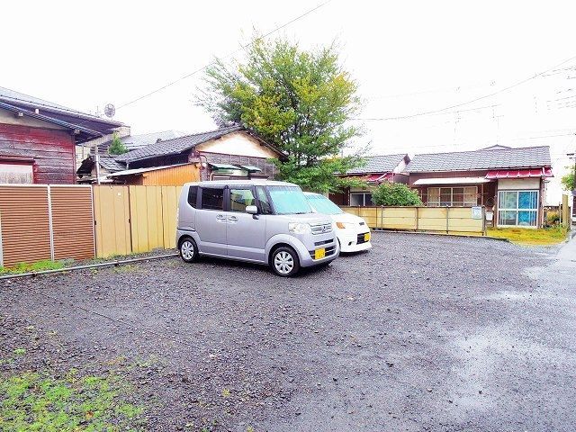 【マンション霞野坂の駐車場】