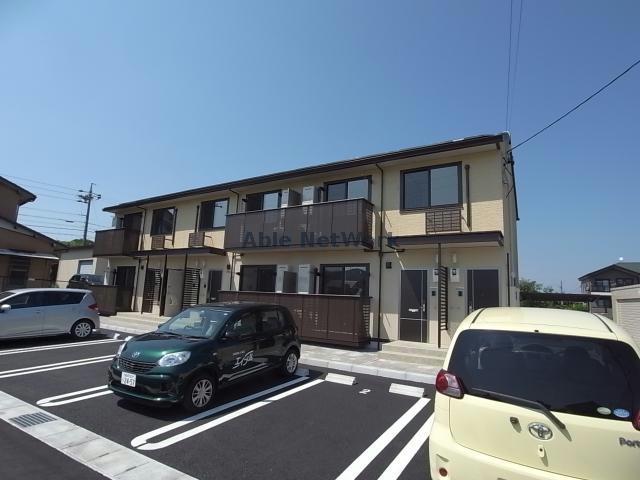 岐阜市芥見町屋のアパートの建物外観