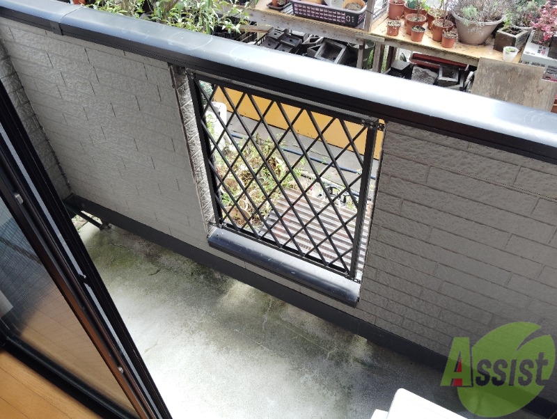 バルコニー　バルコニーは広さがあって洗濯物も干しやすい。