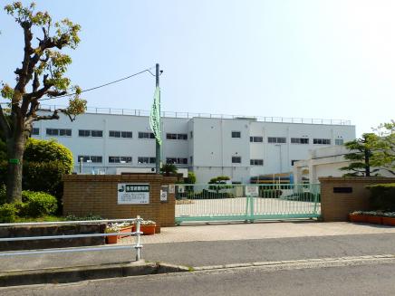 【広島市中区光南のアパートの小学校】