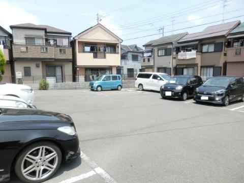 ヴィーブル茨木　その他共有部分　駐車場