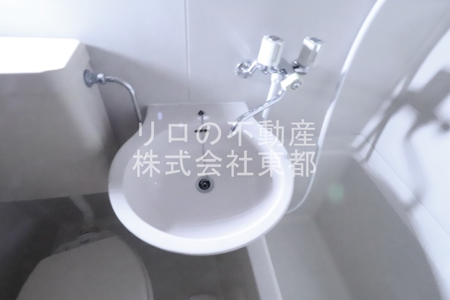 洗面設備　洗面ボウルと鏡もございます☆