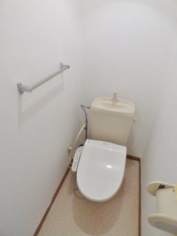 メゾンエスポワールのトイレ写真