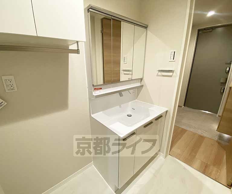 洗面設備　独立洗面台