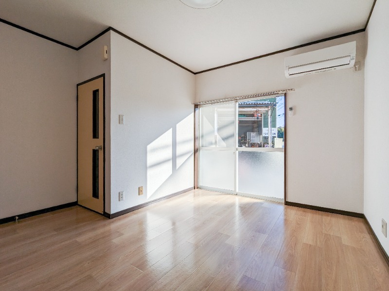 居室・リビング　図面と現状に相違がある場合には現状を優先