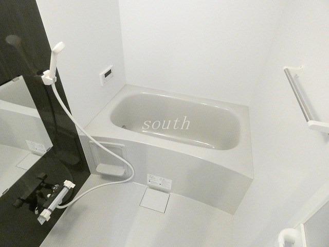 CRASTINE大蓮北4丁目Bの風呂写真