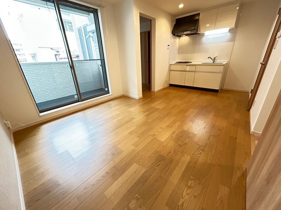 居室・リビング　※別部屋の写真です