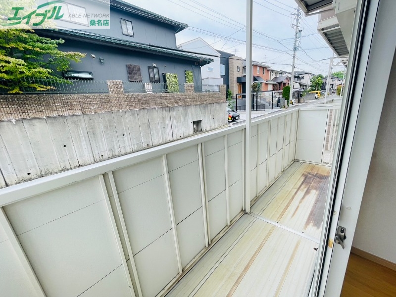 バルコニー　同物件別部屋の写真