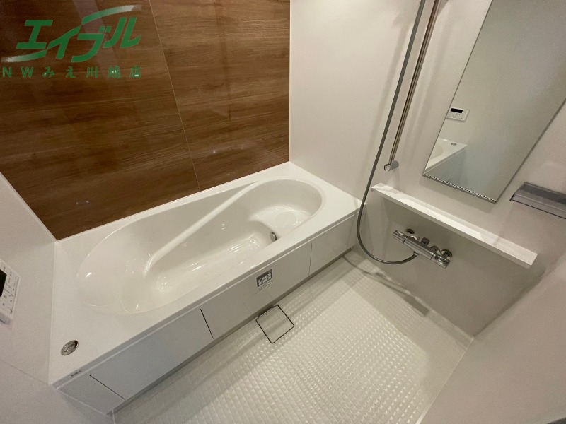 バス・シャワールーム　同型タイプ画像