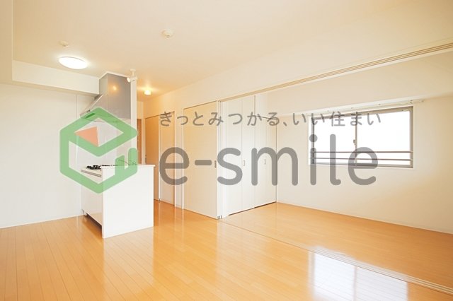 居室・リビング　ゆったり過ごせる居間です