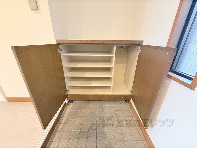 居室・リビング　洋室