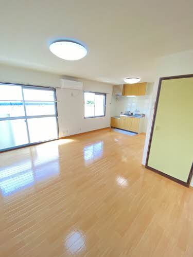 居室・リビング　リビング