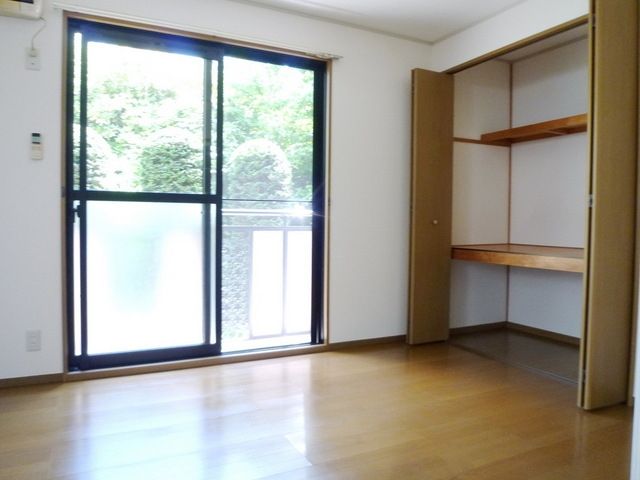 居室・リビング　★大きな窓が嬉しいです♪★