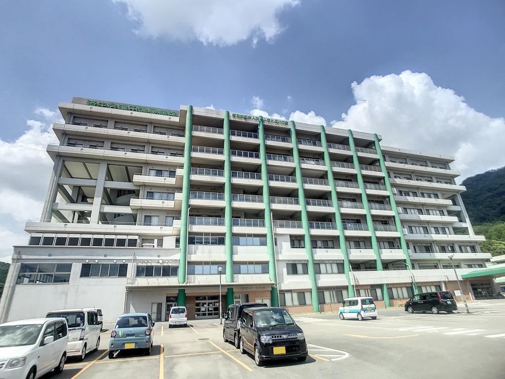 銀行　萩山口信用金庫吉敷支店（銀行）まで382m