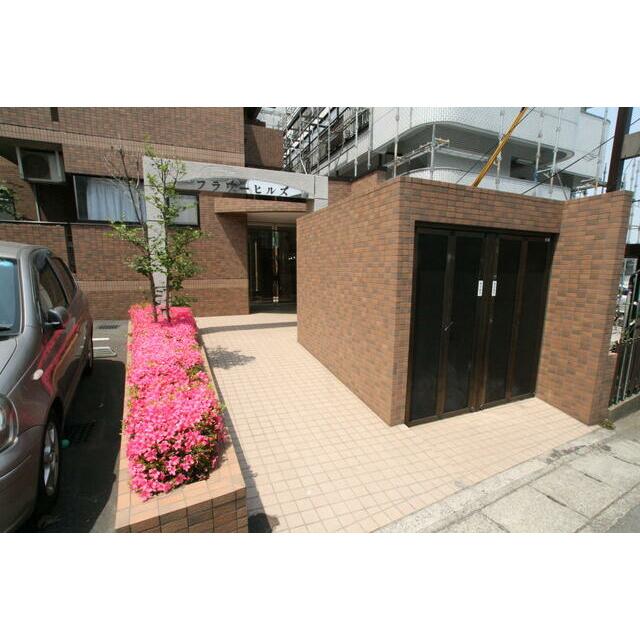 エントランス　☆キレイなエントランス☆