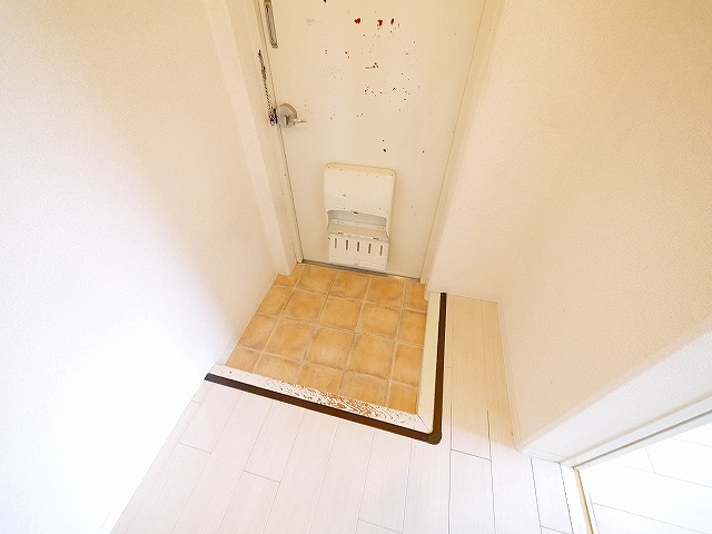 玄関　落ち着いた玄関です