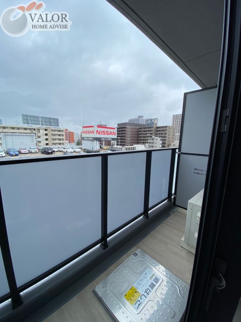 バルコニー　バルコニー