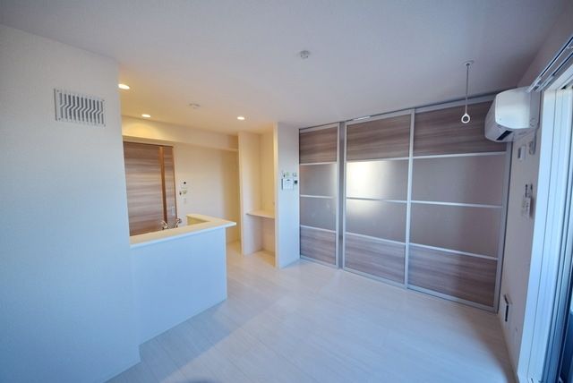 居室・リビング　※別号室参考写真です