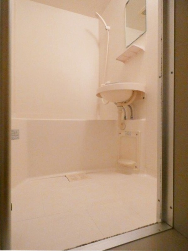 バス・シャワールーム　図面と現状に相違がある場合には現状を優先